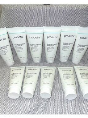 Proactiv Blemish Control Body Cream - White with Teal Accent